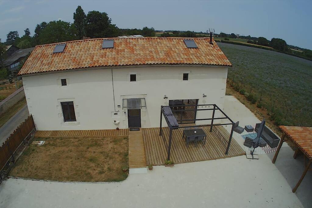 Hébergement de vacances Maison Poitevine 9/10 Personnes
